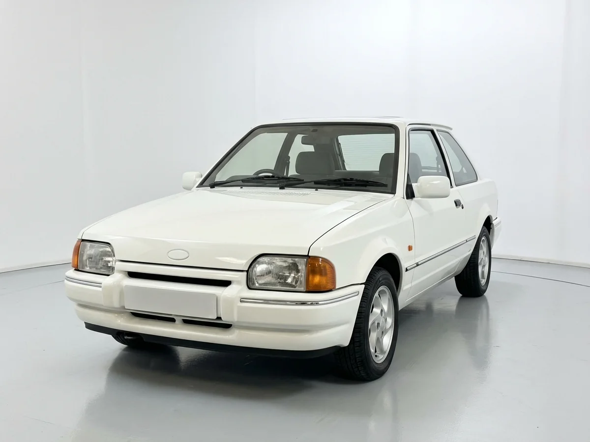 Kojamehed Ford Escort jaoks — Täpne sobivus, hinnatud - 1