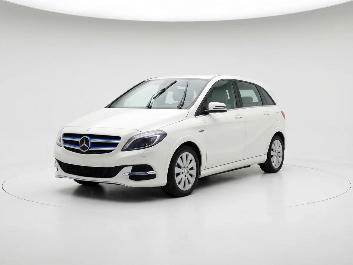 Wiper Blades for Mercedes-Benz B Electric Drive — Custom Fit, Top Rated - 1