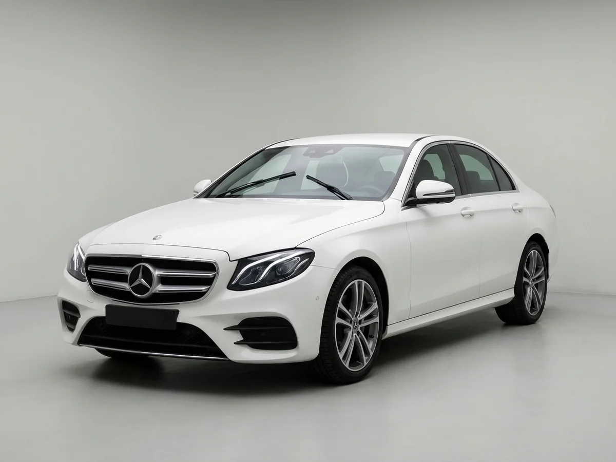 Wiper Blades for Mercedes-Benz E200 — Custom Fit, Top Rated - 1