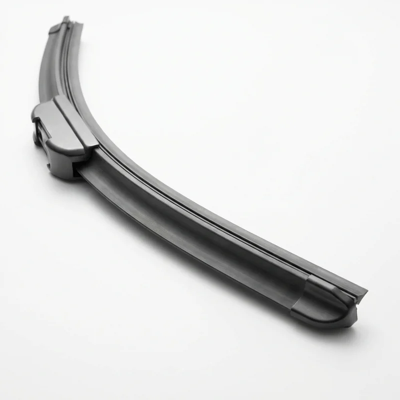 مساحة زجاج جانب السائق لسيارة Buick Riviera (1970 - 1999) - 1